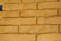 rok-mar-kamień wewnętrzny-ozdobny-skała toskańska-żółty piaskowy-04818