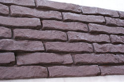 rok-mar-kamień wewnętrzny-skała toskańska-orzechowy brąz-09514