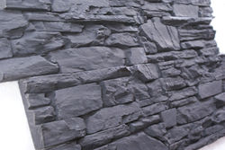 rok_mar-kamień_wewnętrzny-heliks-grafitowa_czerń-02466