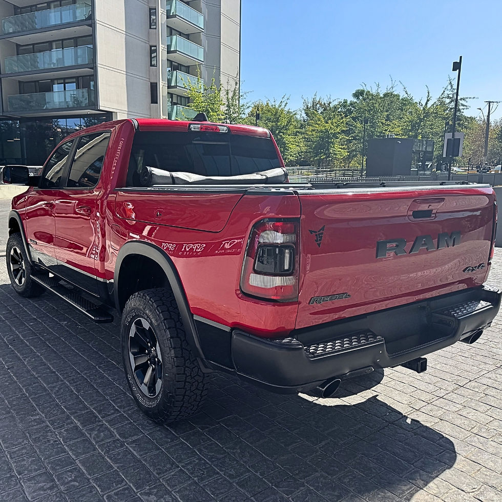 Miniatura: RAM 1500 Rebel 5.7 V8 Crew Cab 2020