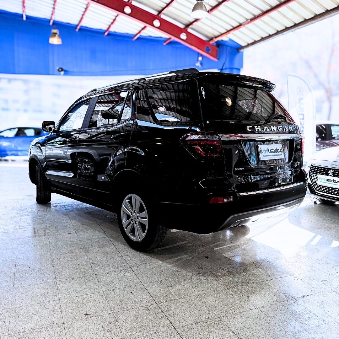 Changan Cx70 — foto 7 de 15