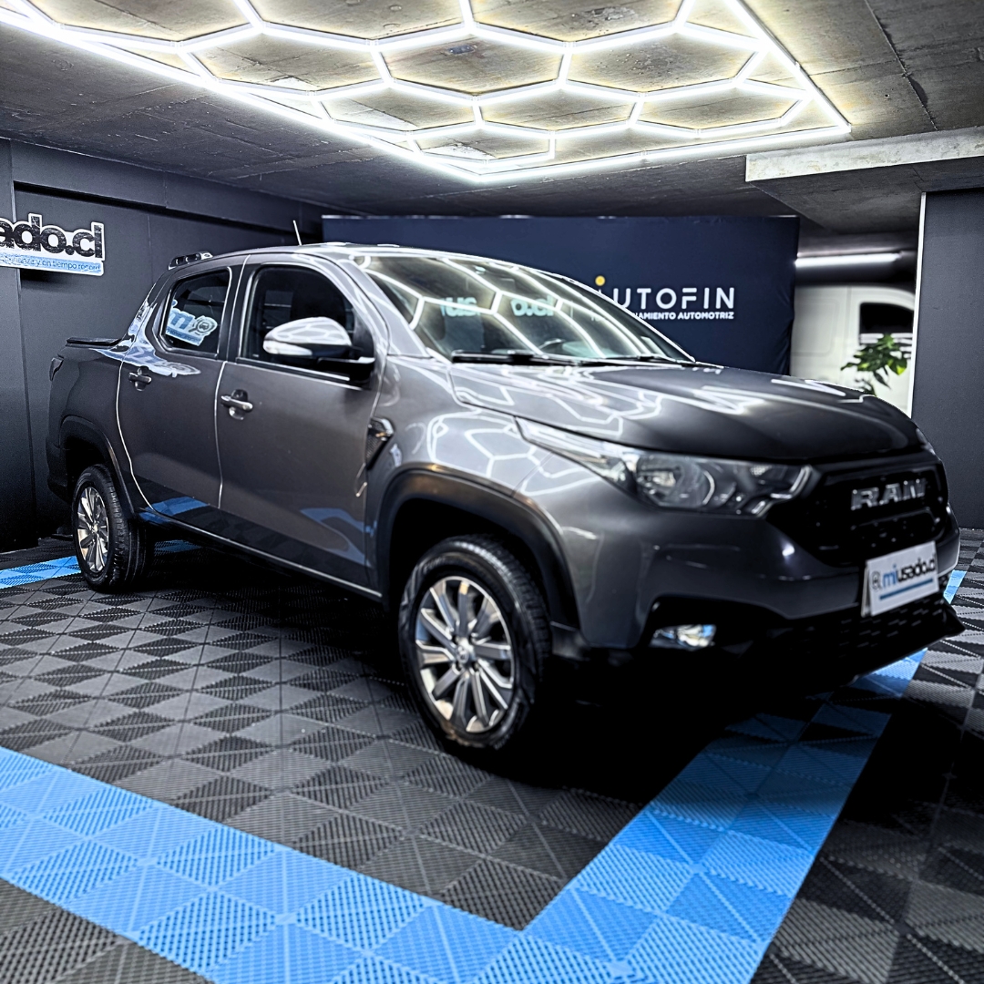 RAM 700 Big Horn 1.4 Doble Cabina