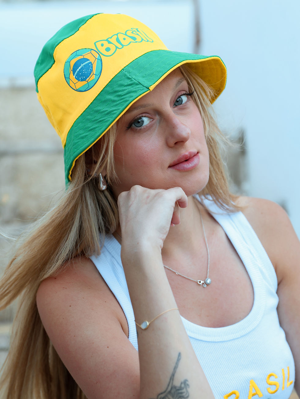Miniatura: 🇧🇷 Bucket Hat Brasil Vintage – O Acessório Oficial da Copa