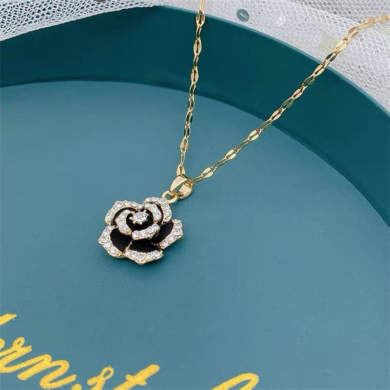 Thumbnail: New In Light Luxury Zircon Crystal Stainless Steel Necklaces For Women Korean Fa
