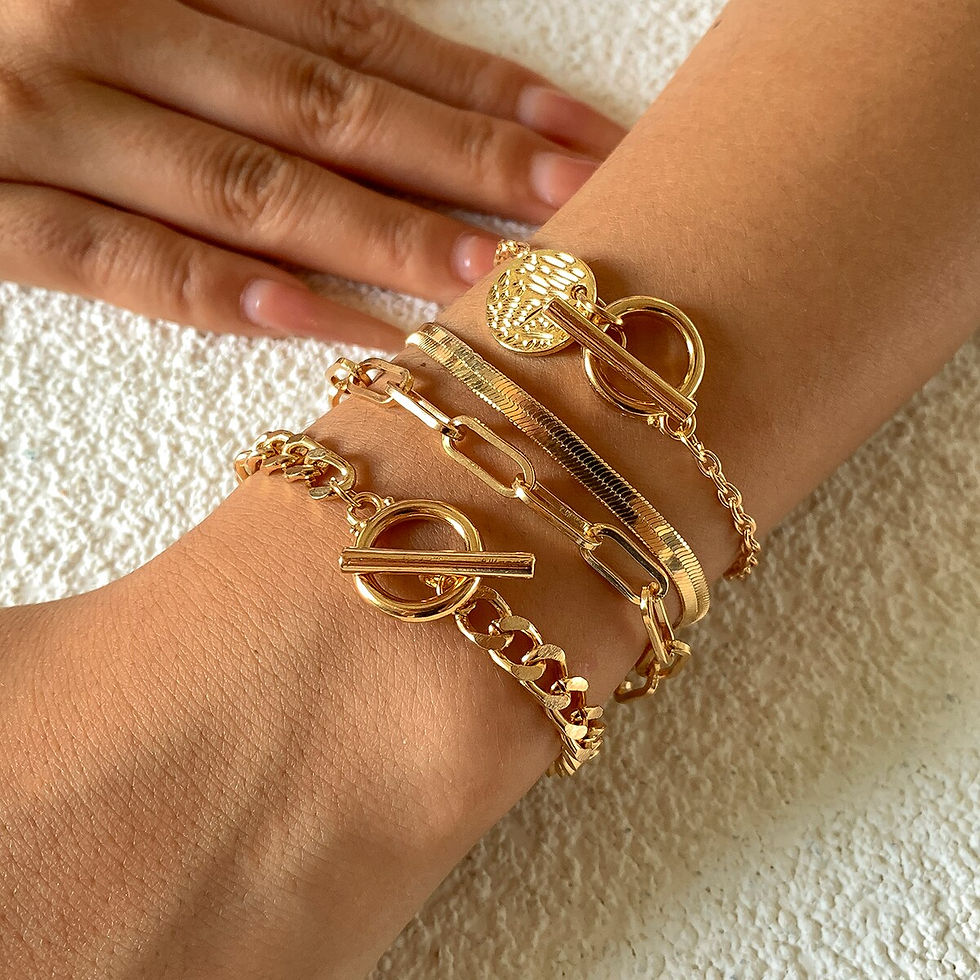 Thumbnail: Punk Cuban Link Chain Coin Pendant Bracelet for Women on Hand Vintage OT Buckle 