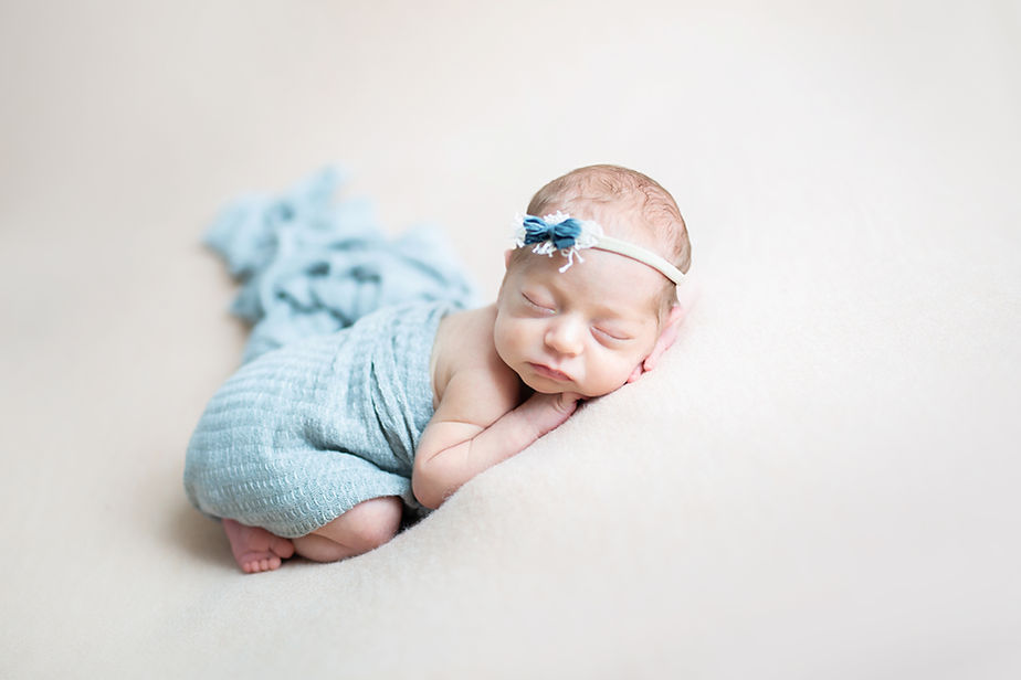 newborn headband session Boston MA
