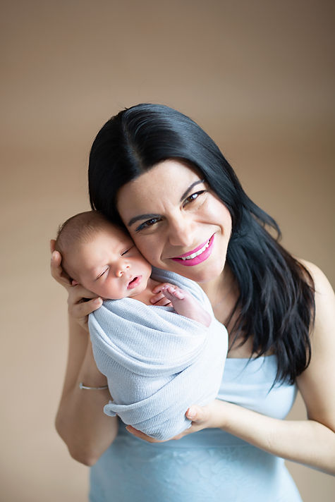 mom & newborn baby at in-studio photography session Concord MA