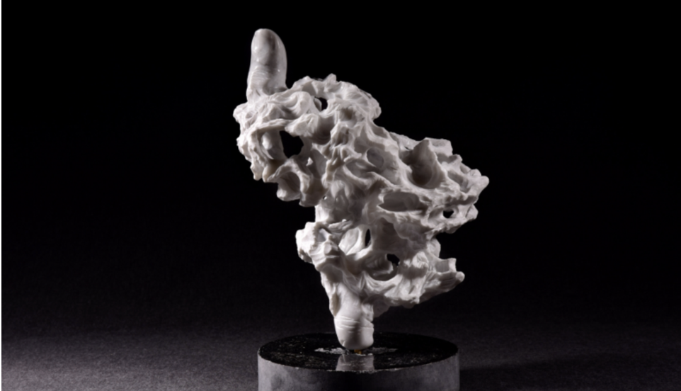 澳门奇才廖家豪的惊世杰作《天上天下》被德国画廊珍藏