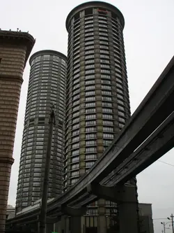 twin-towers
