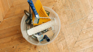 Essential Tips to Maintain Wooden Flooring in UAE Humidity