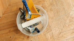 Essential Tips to Maintain Wooden Flooring in UAE Humidity