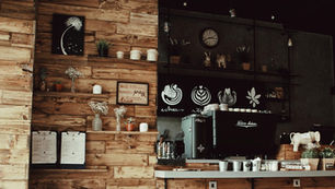 Effective Advertising Strategies for Cafe Growth in UAE Listings