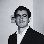 Portrait de Pedro, collaborateur de Base Communication