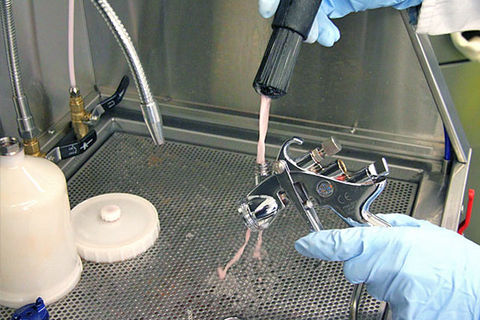 PROLAQ-Auto_manuelle-Reinignung61af19d40f051_600x600.jpeg
