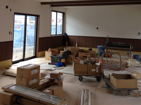 内装工事も進行中