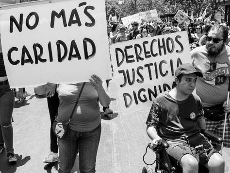 A 5 años: Jóvenes, multitud y estallido social en Chile