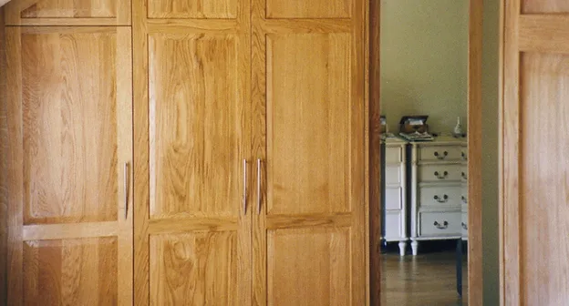 Henki Handmade Bespoke Wardrobes Cupboards Bedroom Furniture