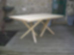 Ash table