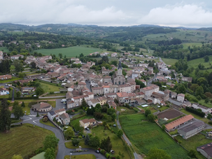 Une présentation immobilière pensée pour révéler l’essentiel, avec efficacité et réactivité