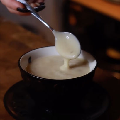 Cioccolata calda bianca