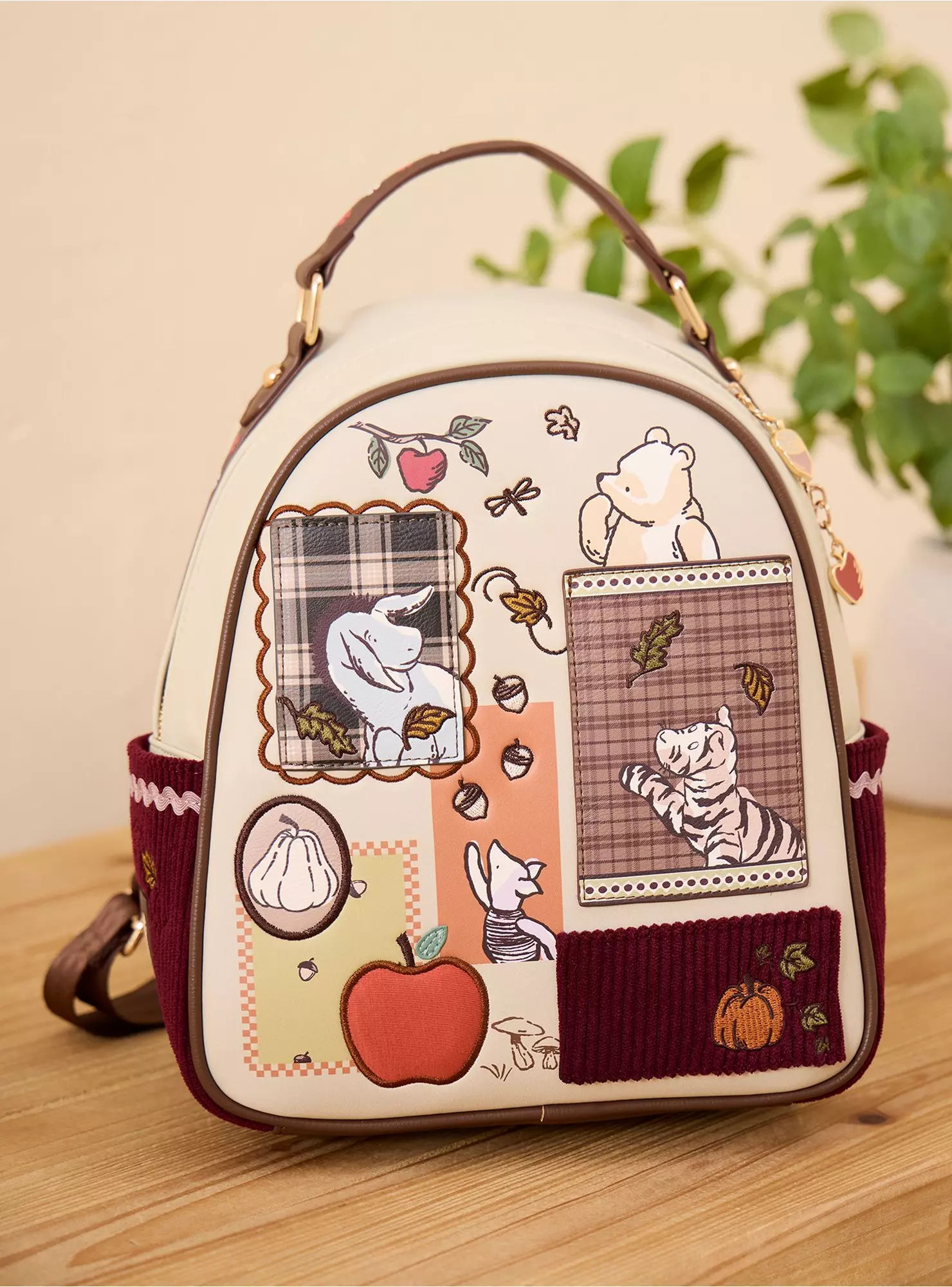 Winnie the Pooh Autumn Harvest Patchwork Corduroy Mini Backpack - Exclu USA