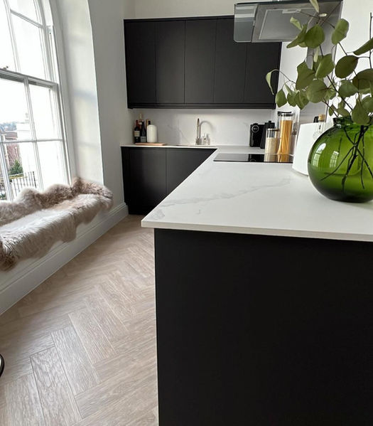 luxury kitchens and worktops