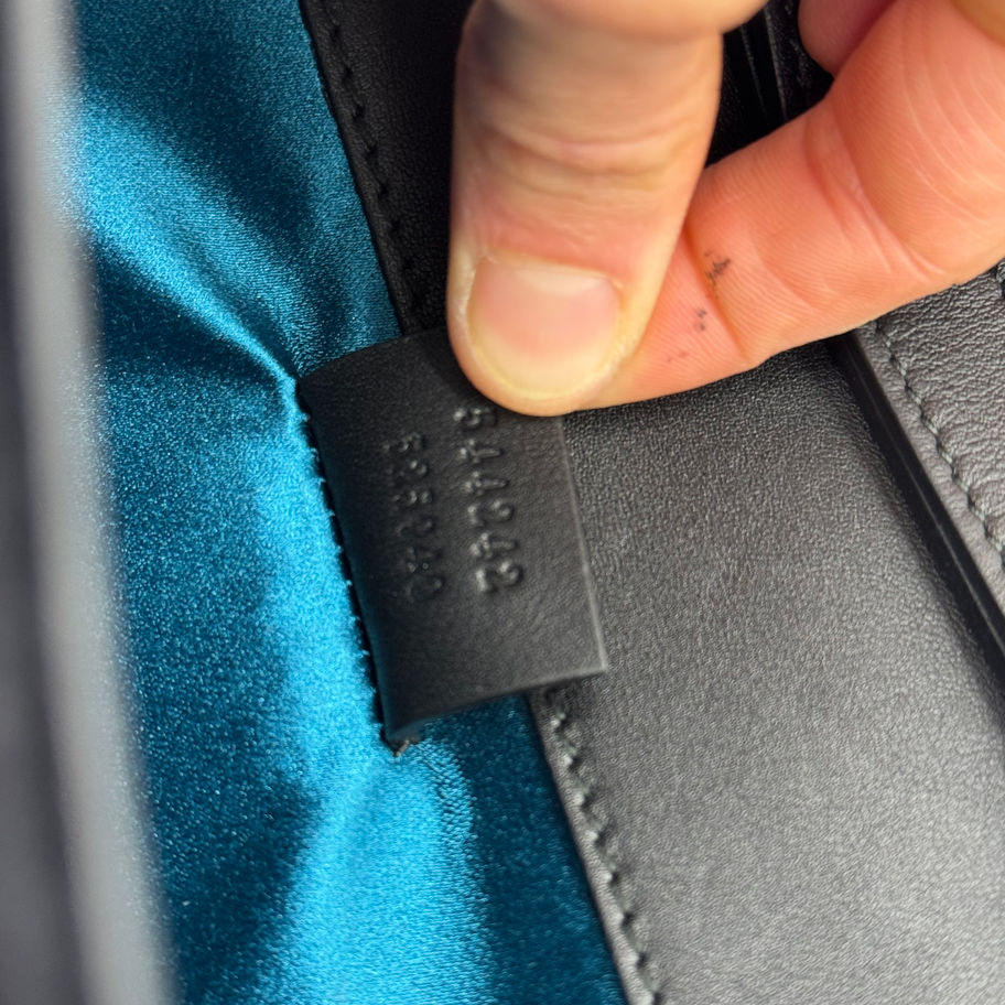 gucci square g clutch 544242 525040