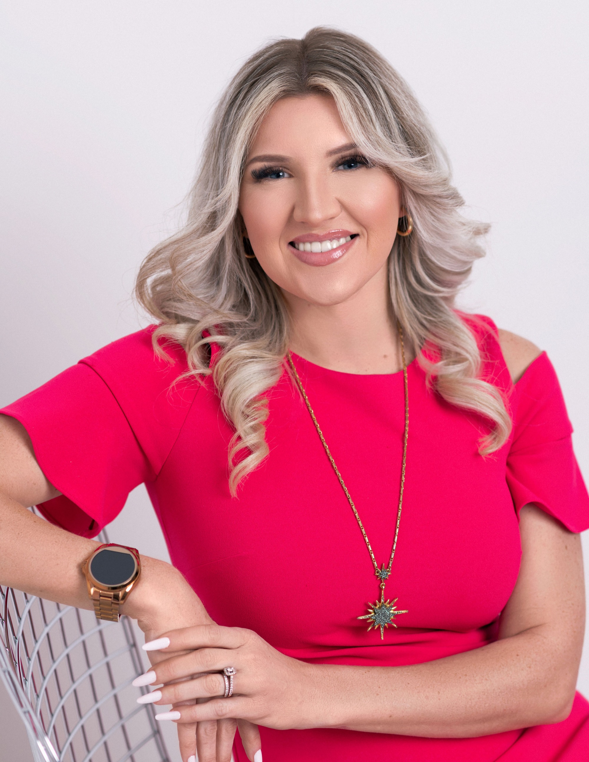 Writer: Holly Wood