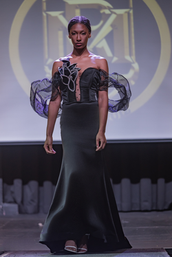 Facetune_04-02-2024-14-23-38