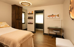 Treatment-room-1.jpeg