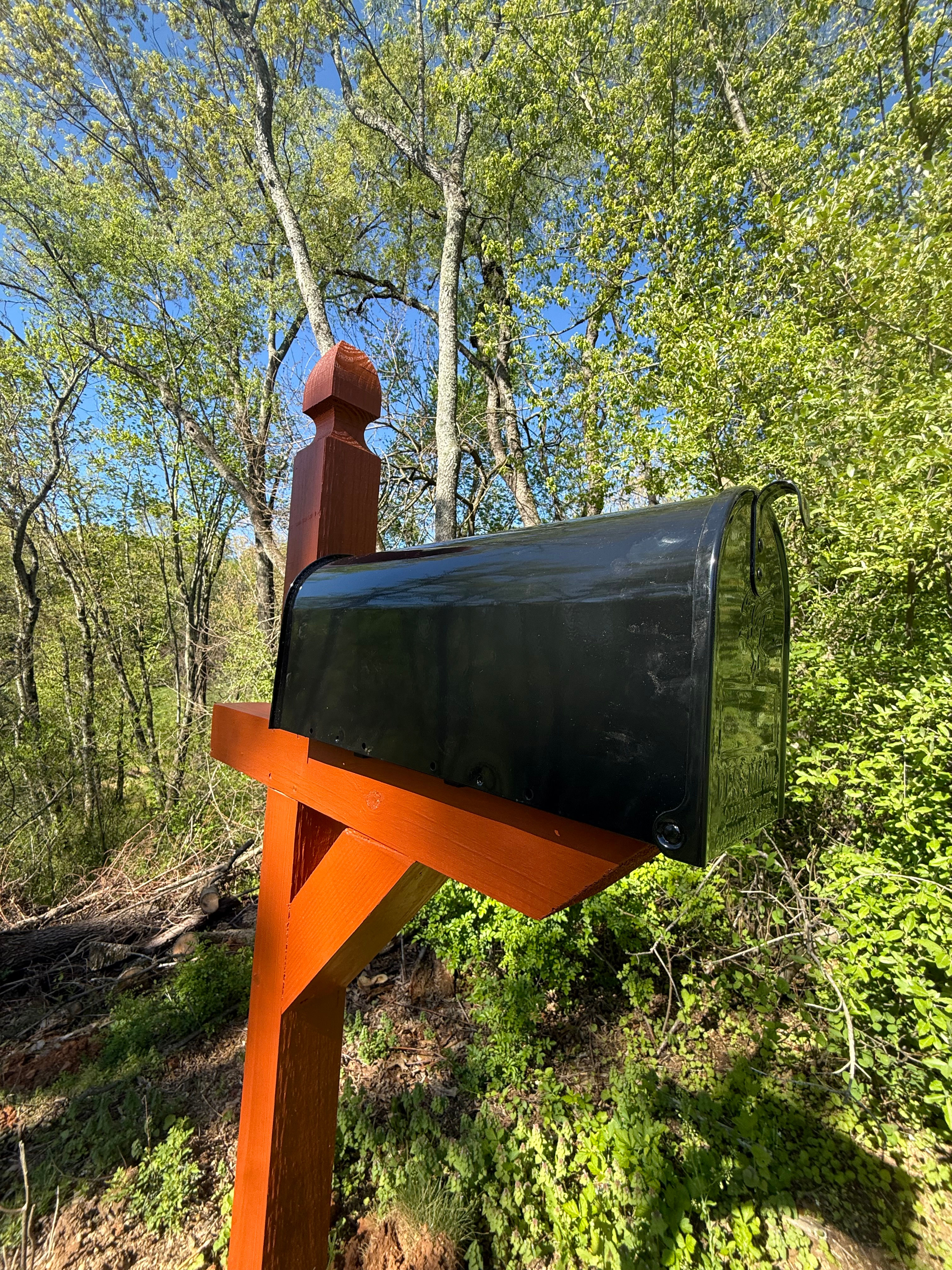 (#15) Medium-Sized Black Metal Mailbox with Wood Post