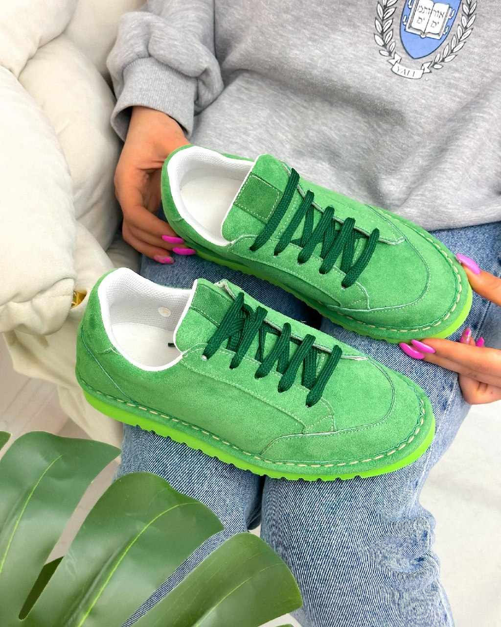 კედი - მწვანე