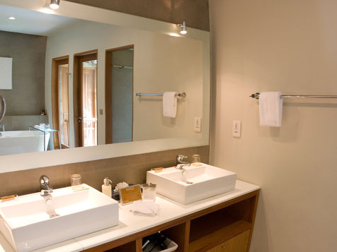 Miroir by Miroiterie Calabro