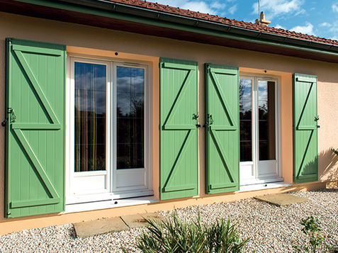 Volets battants by Miroiterie Calabro