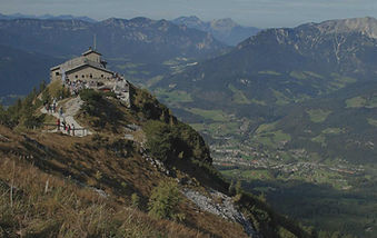 Вид сверху на орлиное гнездо