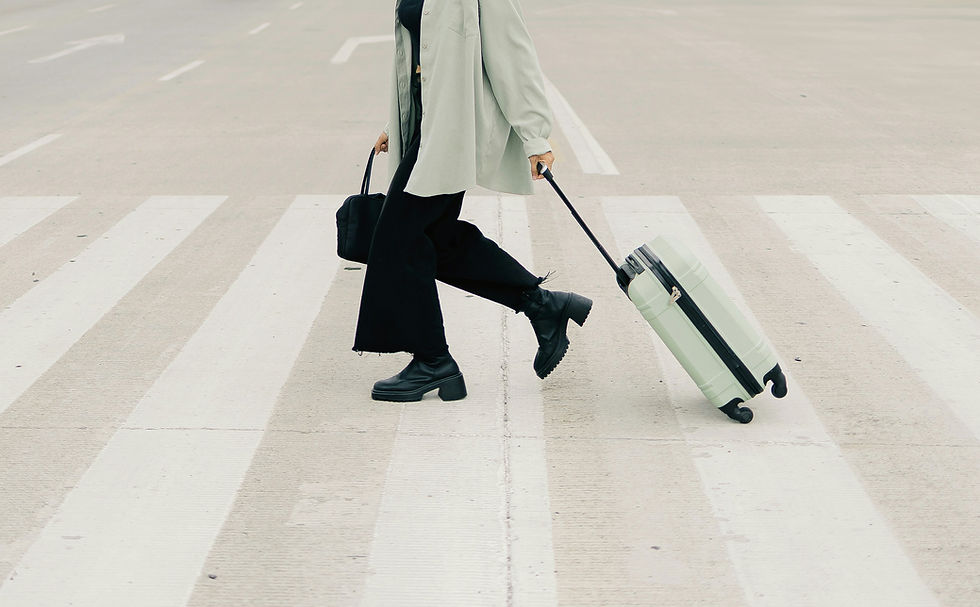 The Art of Connection: Navigating Layovers and Stopovers Like a Pro