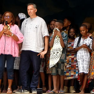 Dak'art 2022 - OFF : "Mémoire du temps" un spectacle des Porteurs d'espoir de l'ISJA