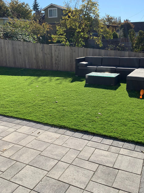 Advice for When Artificial Grass Is the Best Choice for Your Landscape in Redmond & Sammamish, WA