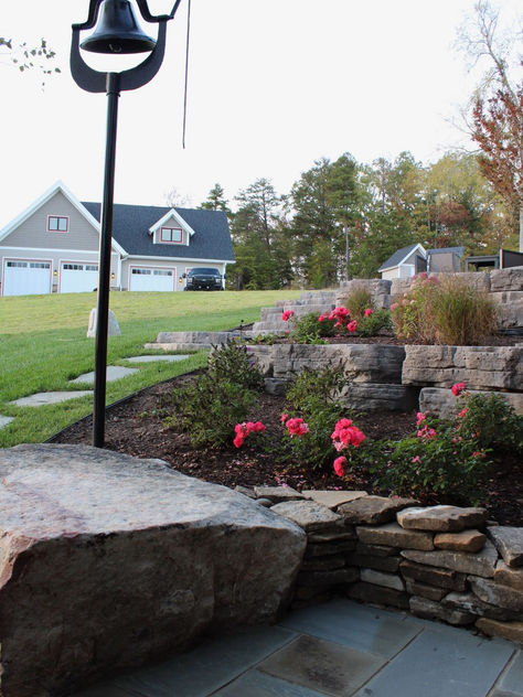 Consider These 4 Ways to Incorporate Retaining Walls in Halifax County and Mecklenburg County, VA