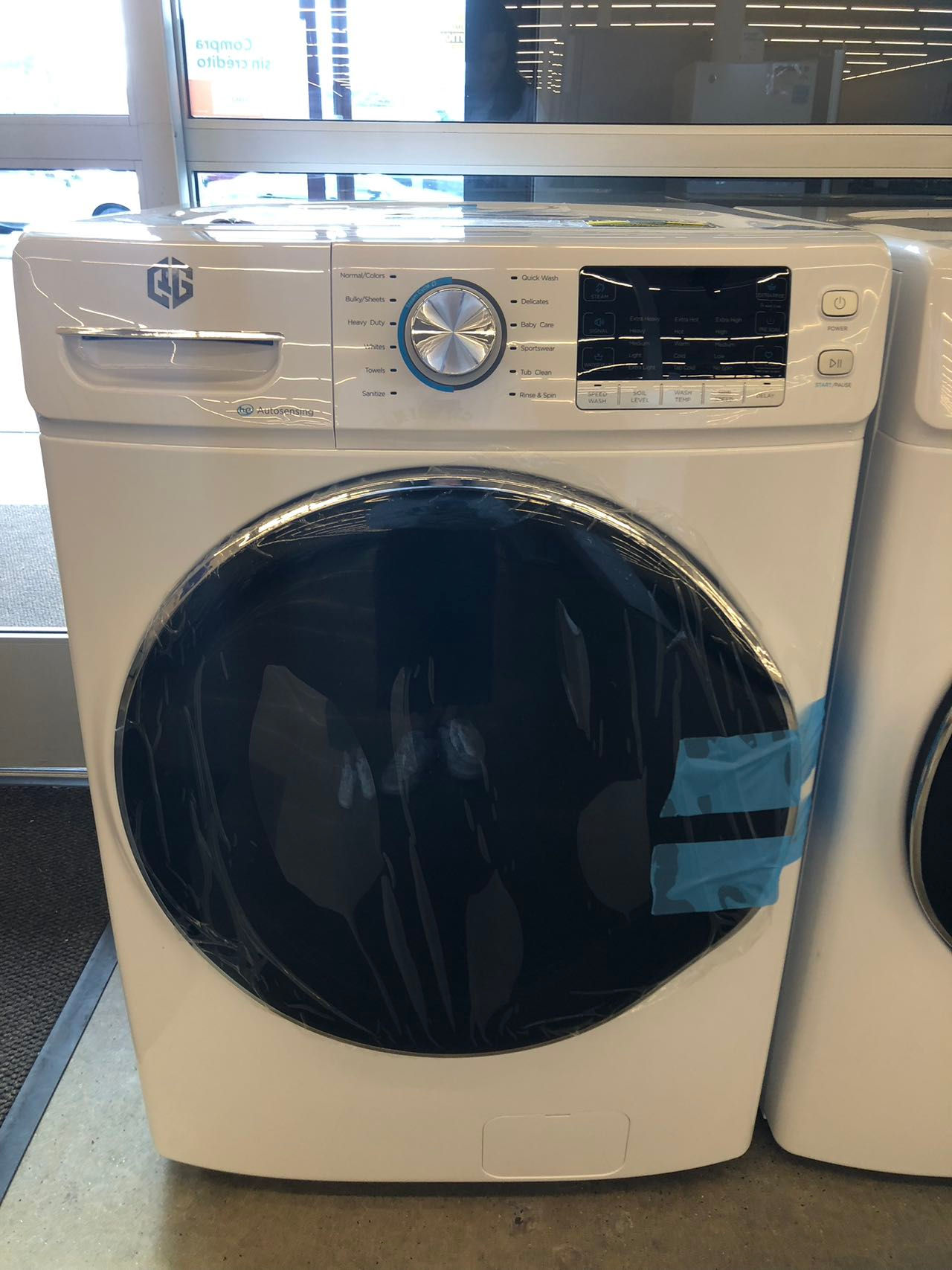 QG 4.5 cu ft Front Load Washer