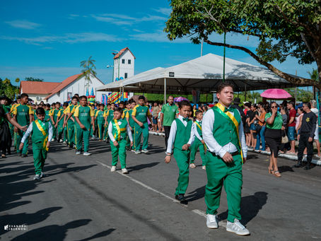 Mâncio Lima celebra 49 anos de emancipação política com desfile cívico e militar na praça São Sebastião