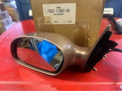 Nos F8DZ-17682-DB 1998-1999 Ford Taurus, Mercury Sable LH Mirror Assy