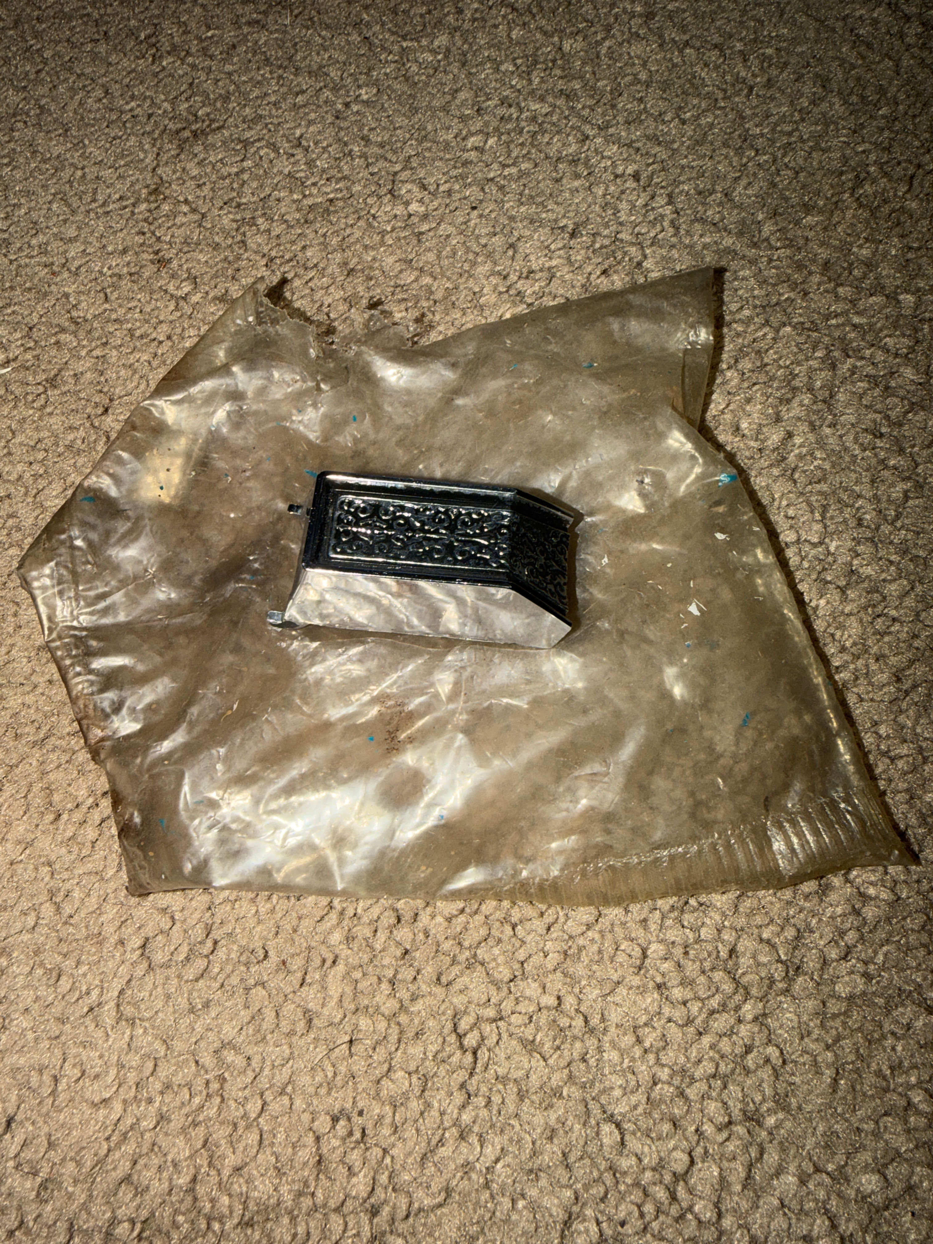 Nos 364392 Gm 1977-1980 Chevrolet,GMC Truck Door Grab Handle Bezels