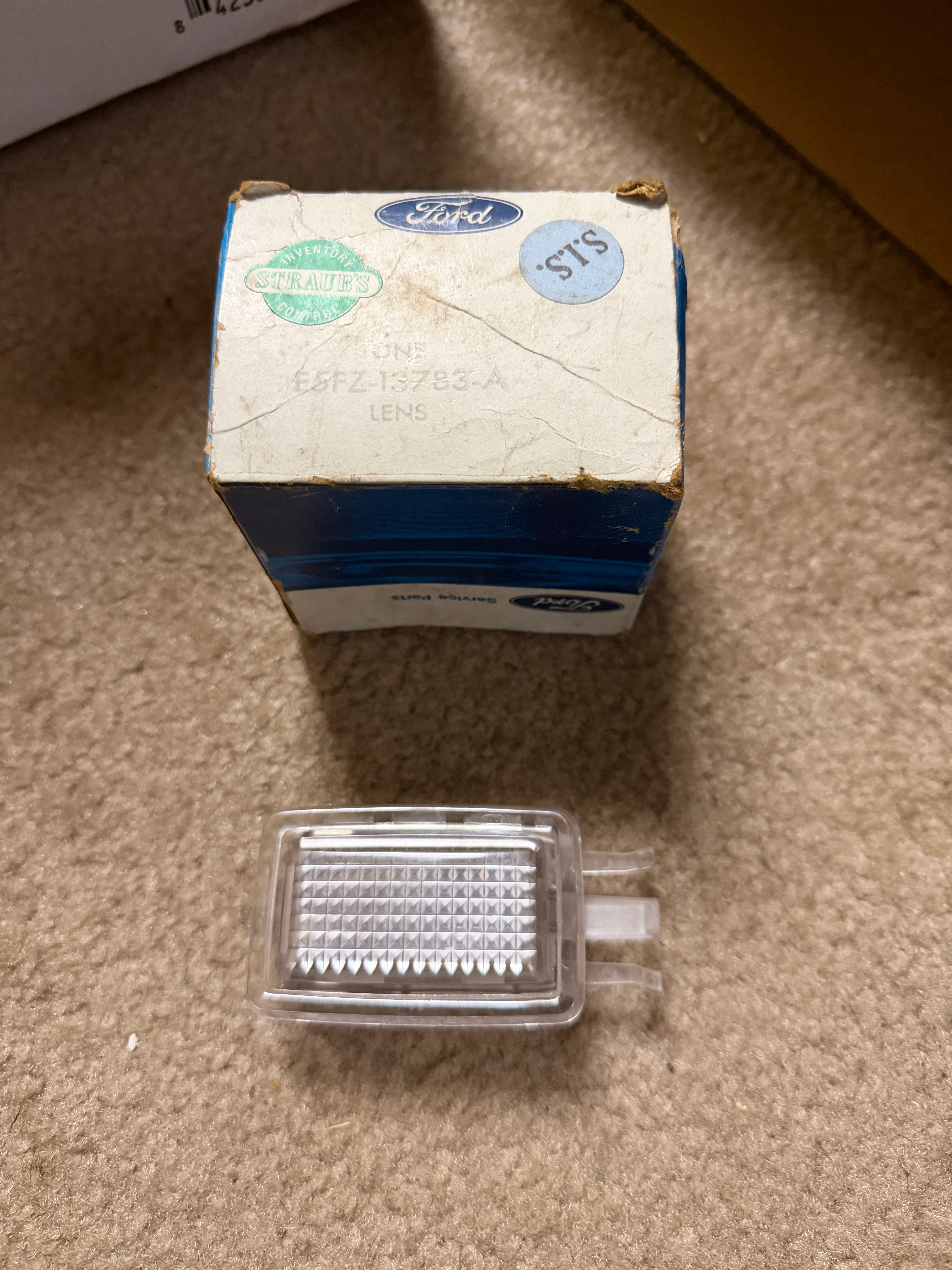 Nos 1985-1993 Mustang Dome Light Lens W/Sunroof E5FZ-13783-A