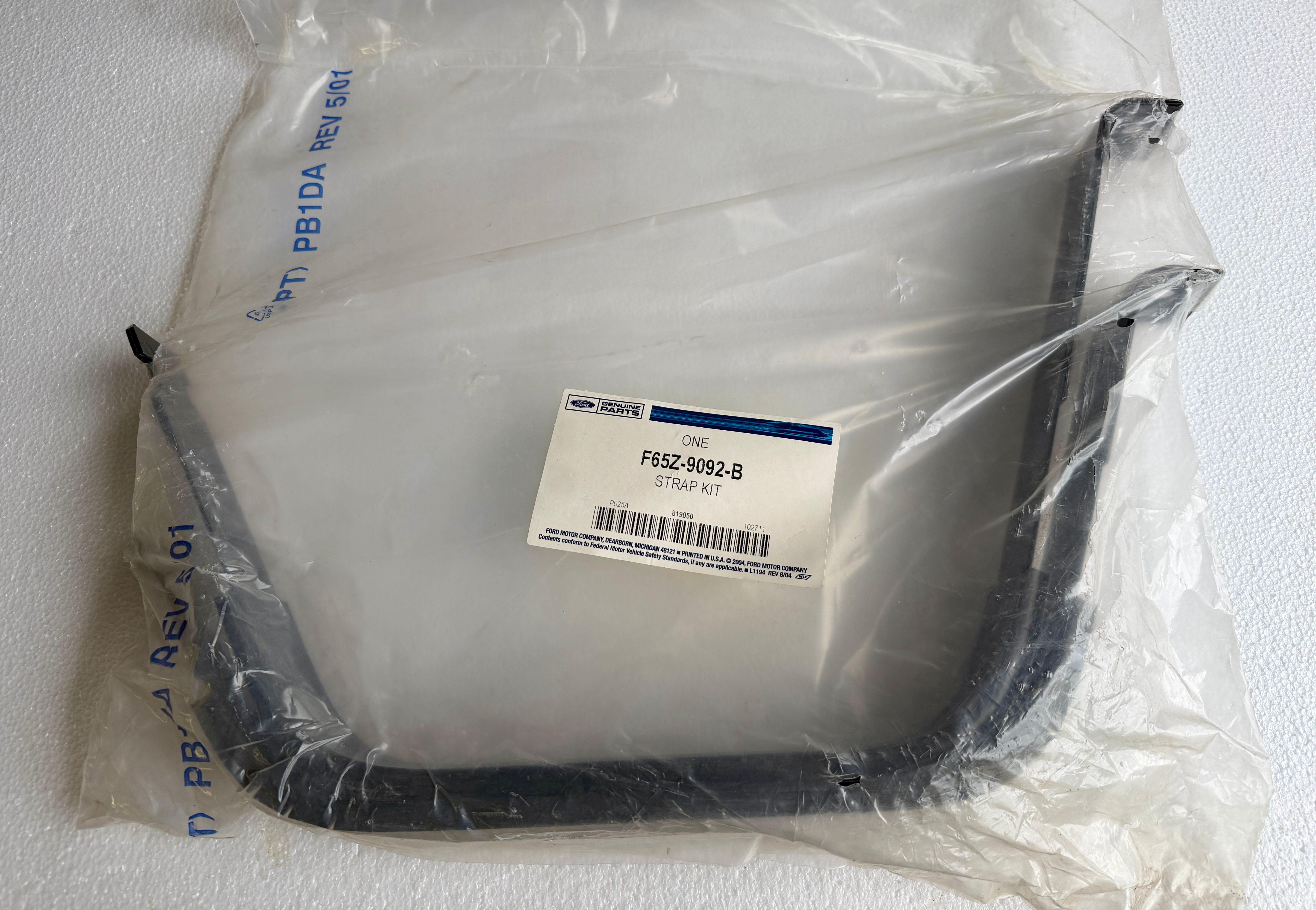 Nos F65Z-9092-B 1997-2004 F150,F250 Harley,Blackwood Fuel Tank Straps (2)