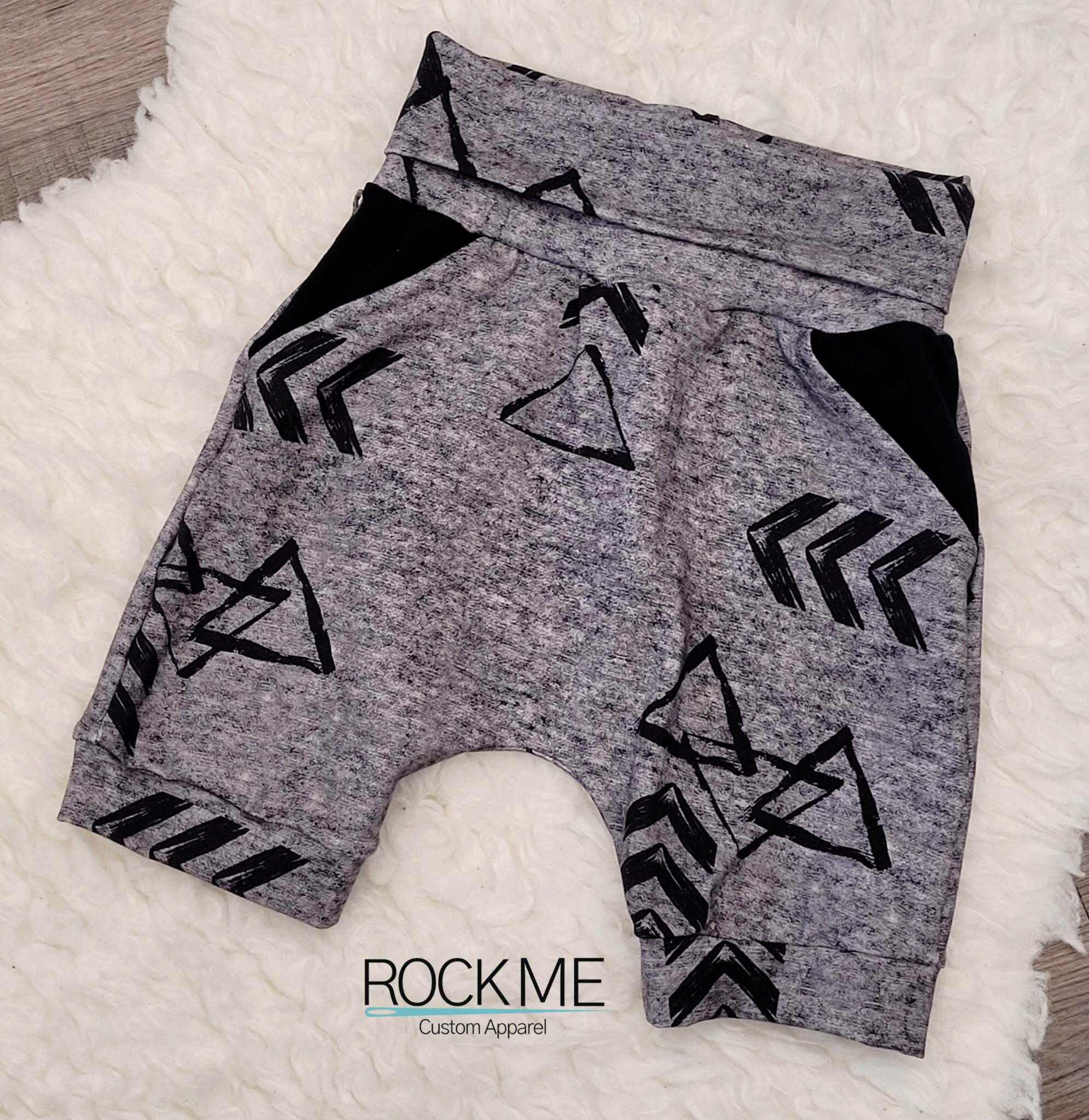 3-6y Rock Me Sewing Grow Shorts