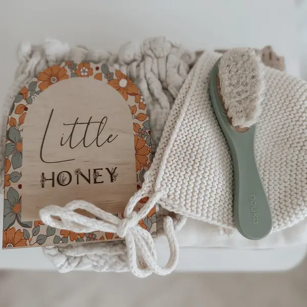 Nouka Baby’s First Brush