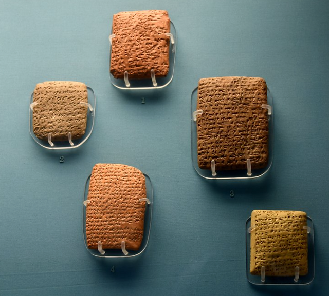amarna3