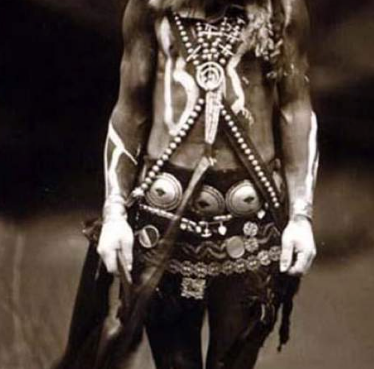 Navajo Shape-Shifters: Yéiitsoh Omen, Ch2