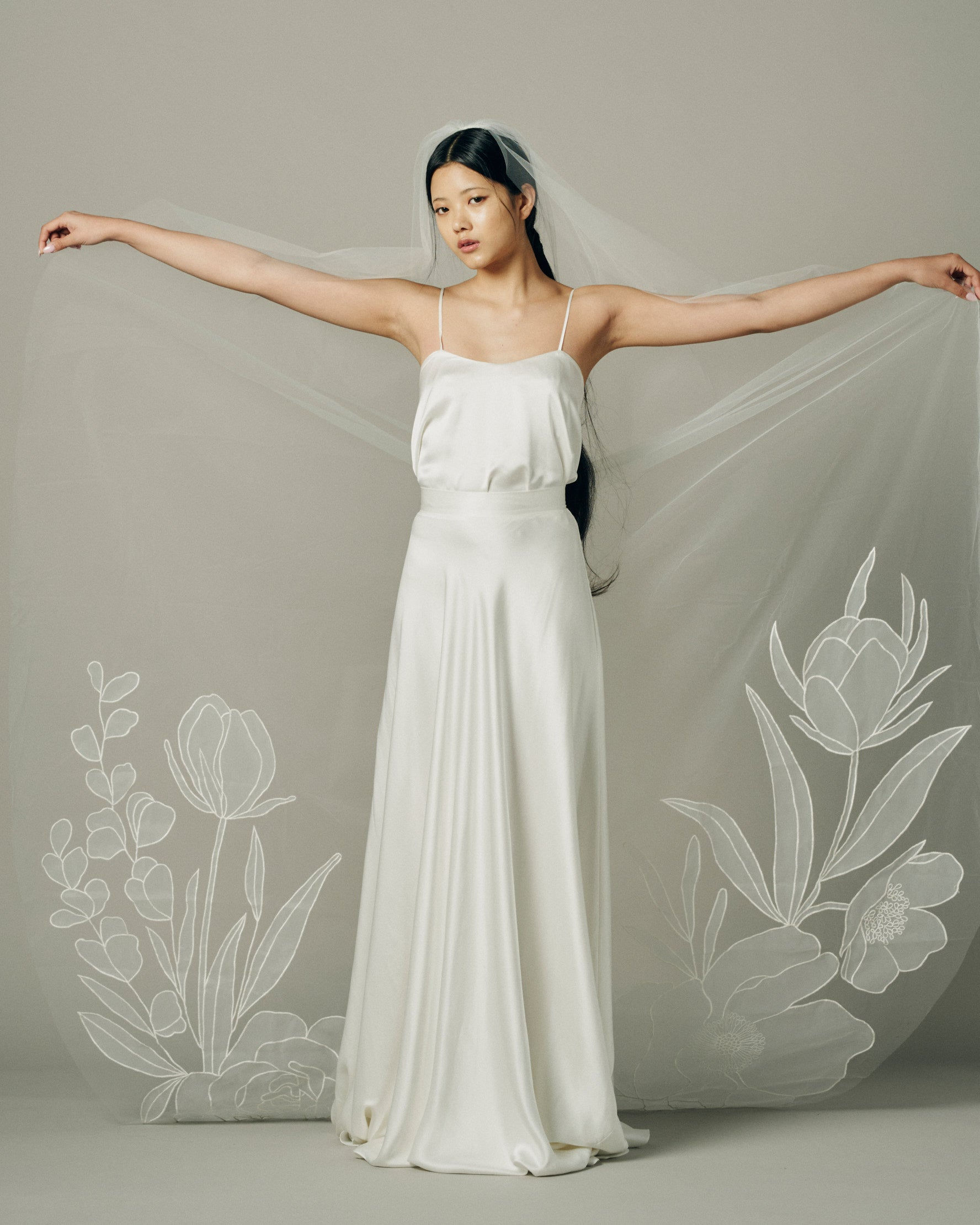 Bloom Organza veil by Ofrenda Studio